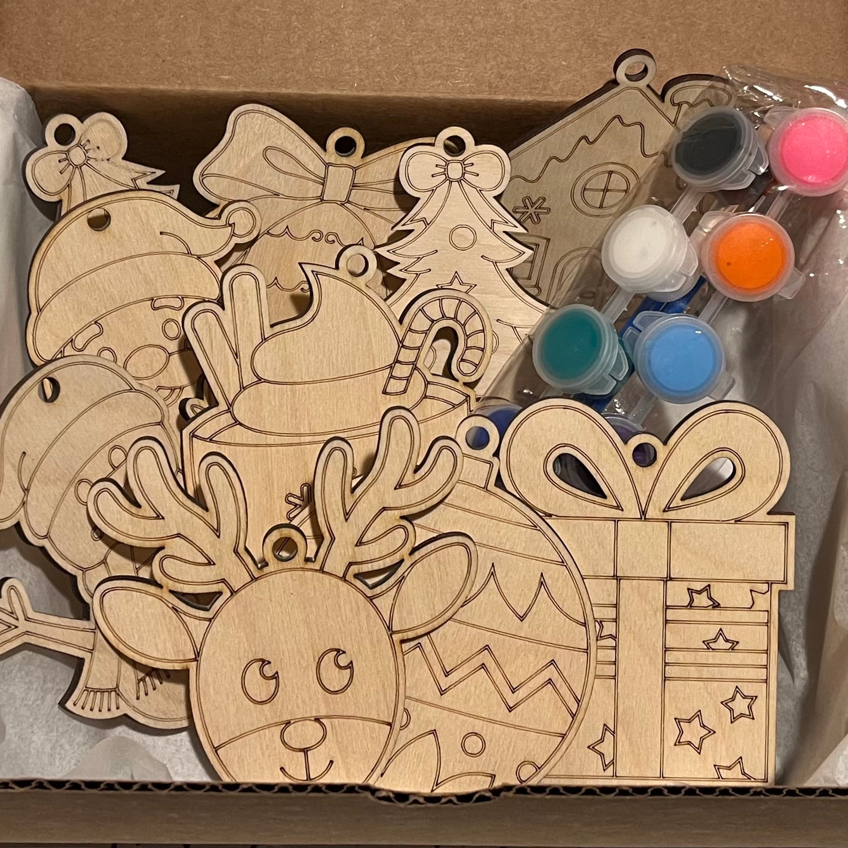 DIY Christmas Ornament Paint Collection